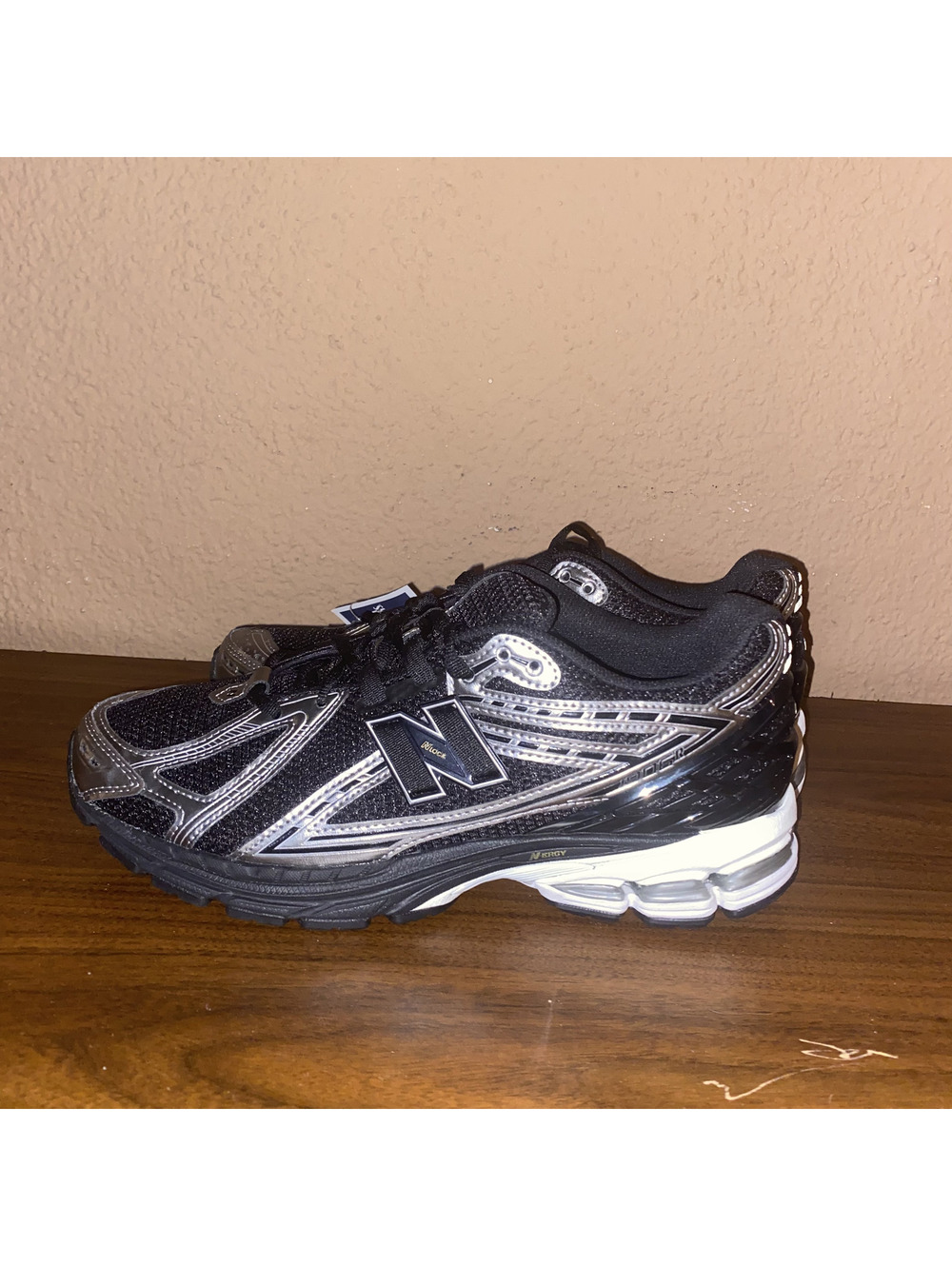 New Balance 1906 Running Sneakers Black Silver Size 10.5 US